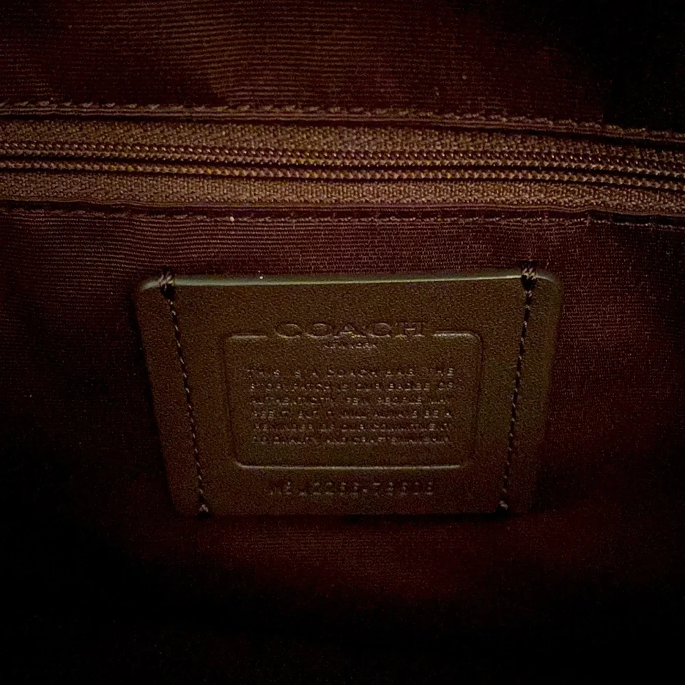 Authentic Coach Gallery Tote Bag NWT - Picture 4 of 6